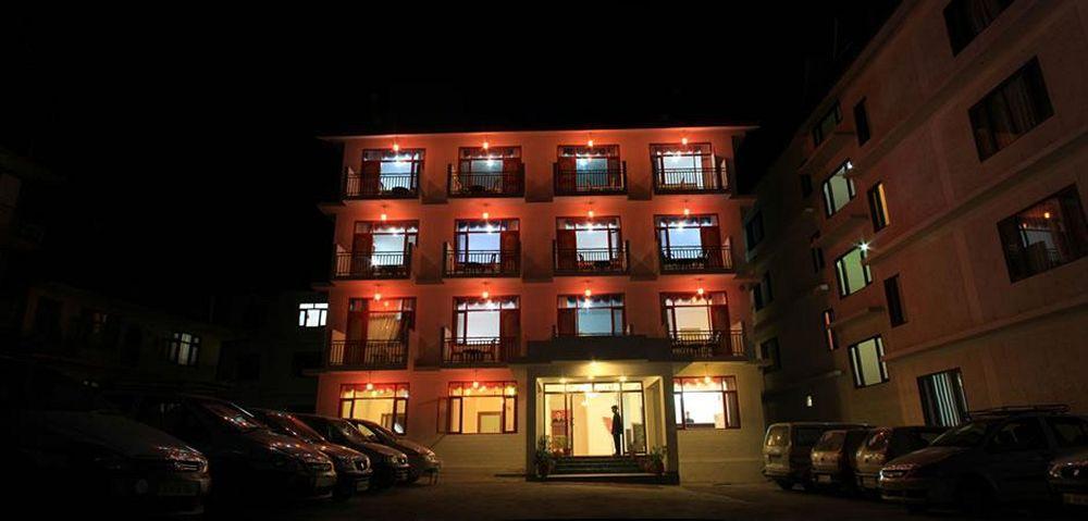 Chander Palace Manāli Dış mekan fotoğraf